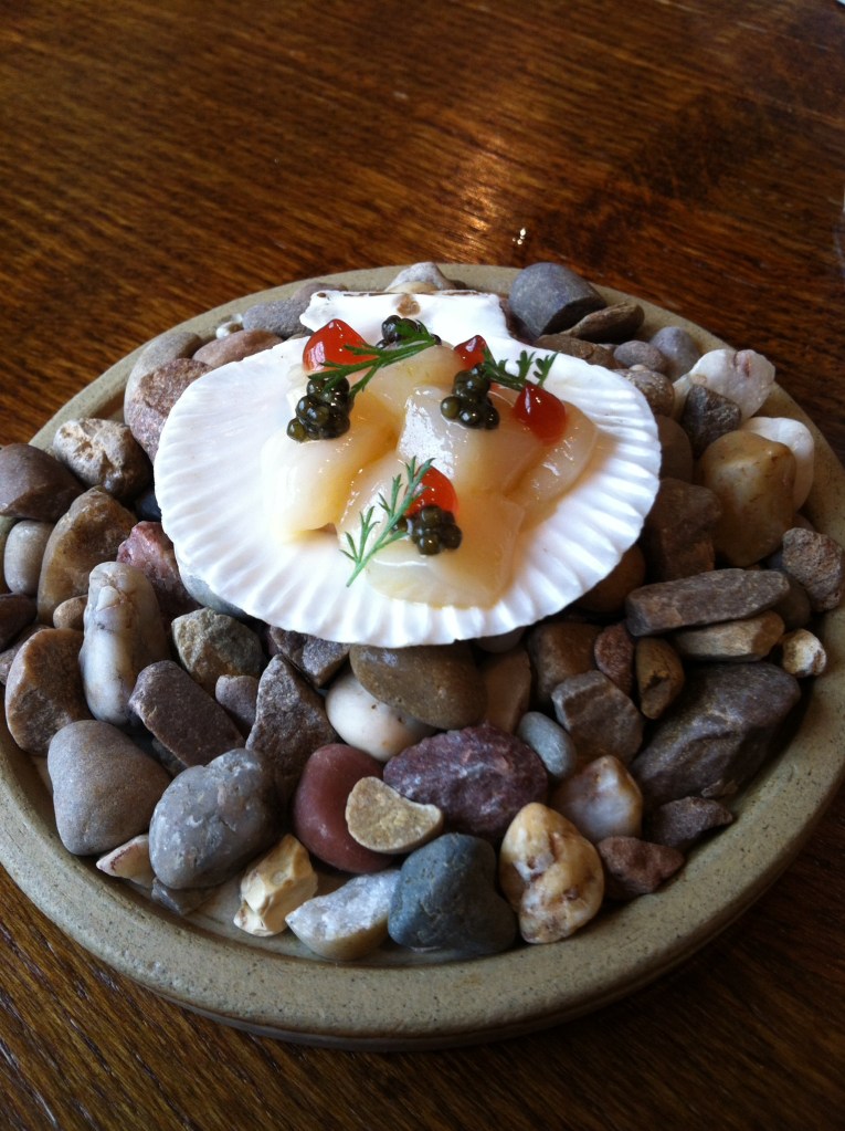 Raw scallop, sea fennel, caviar